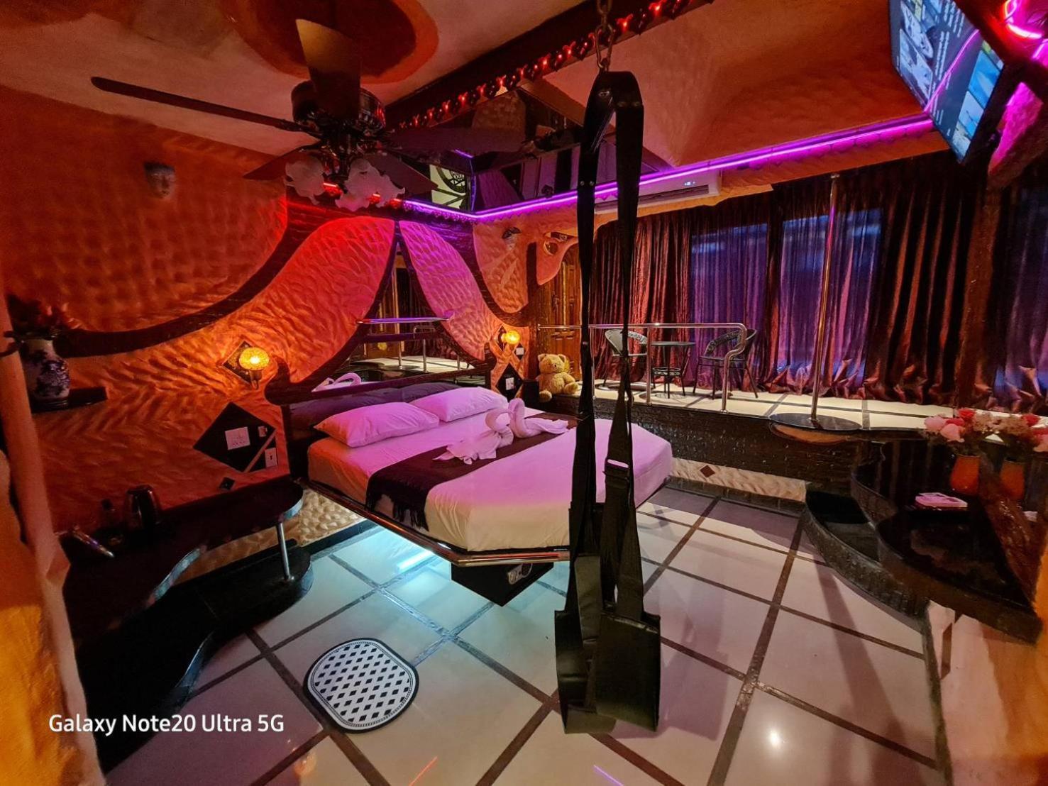 Penthouse Pattaya Hotel Eksteriør billede