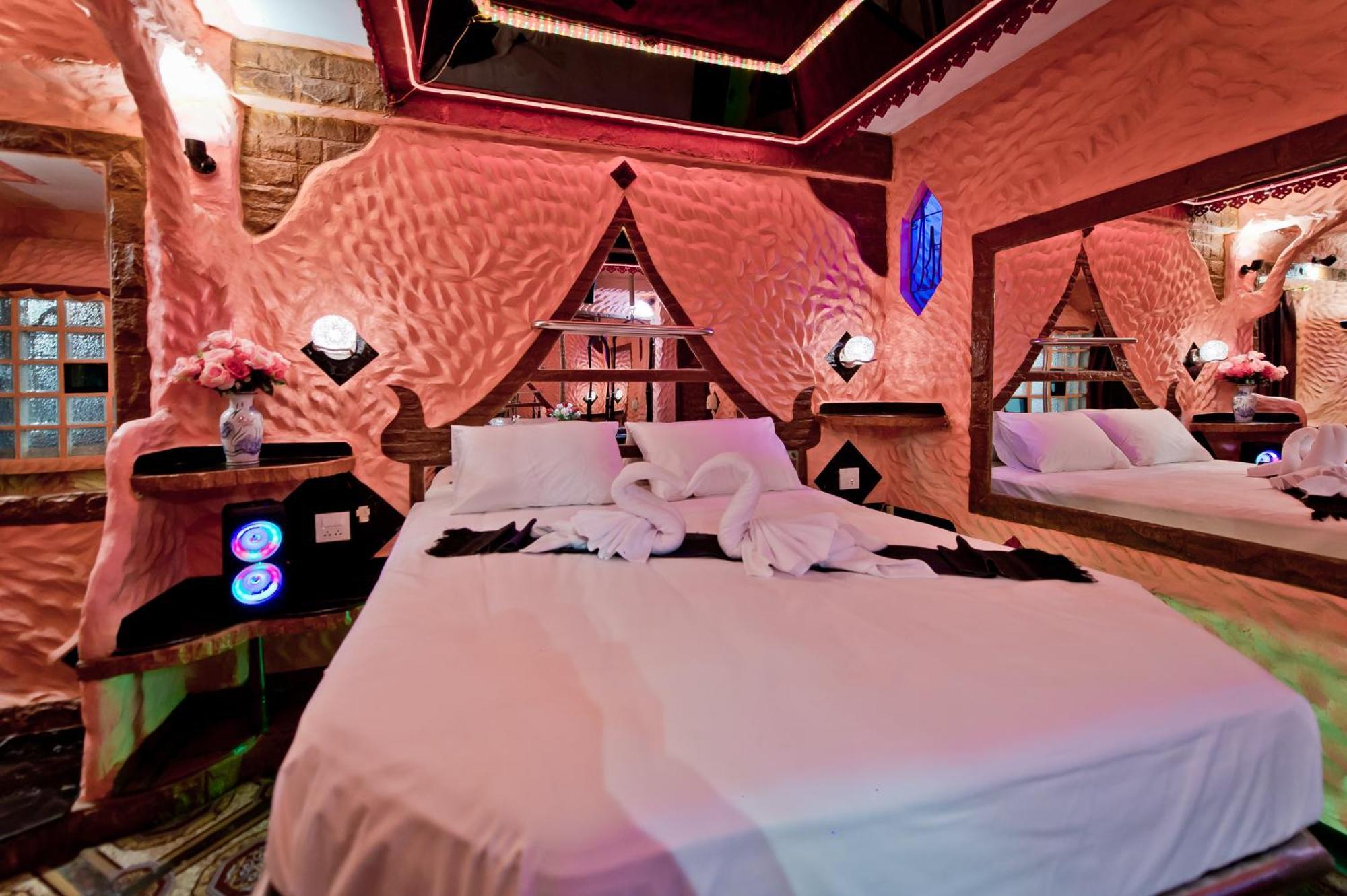 Penthouse Pattaya Hotel Eksteriør billede