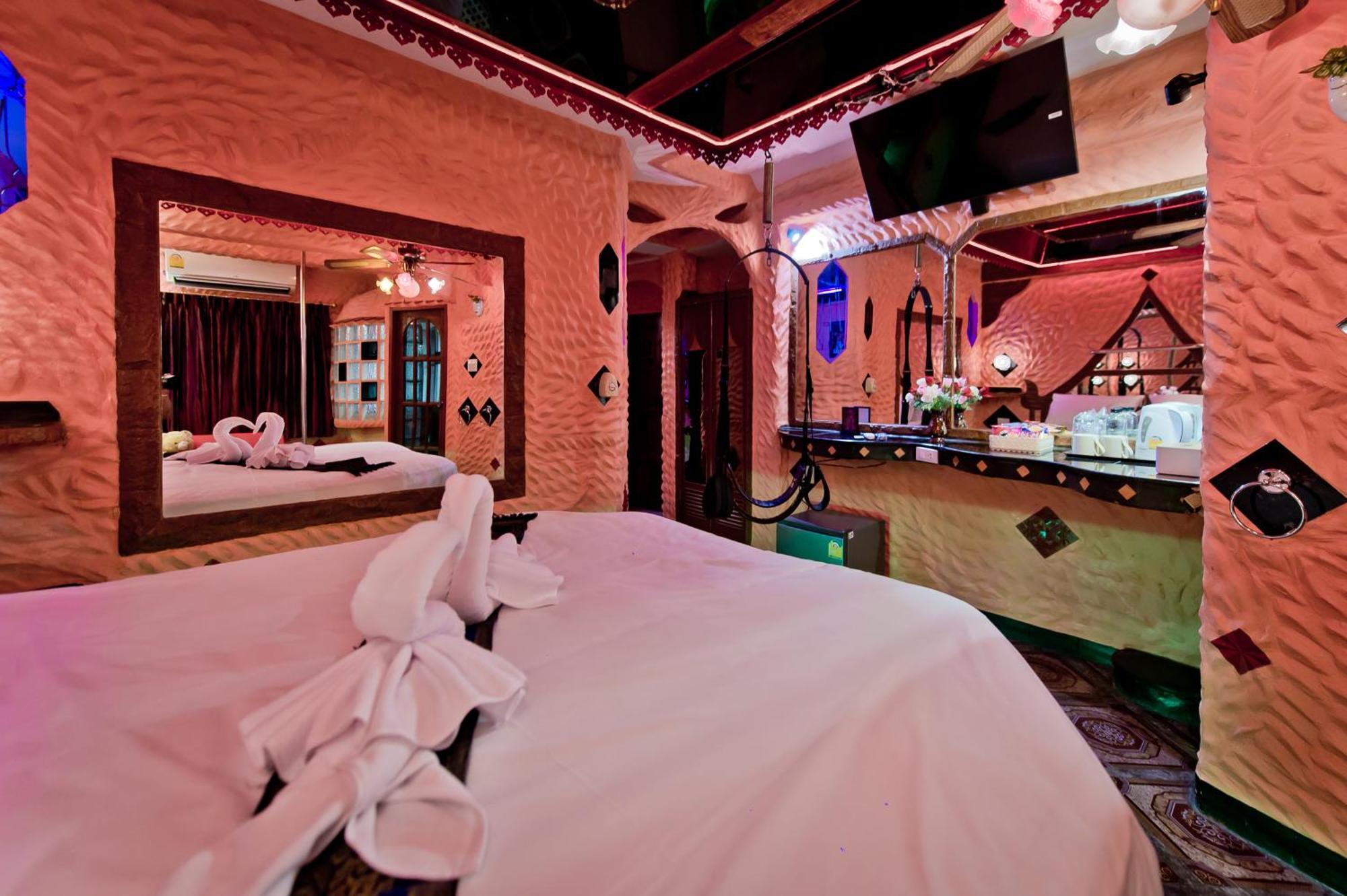 Penthouse Pattaya Hotel Eksteriør billede