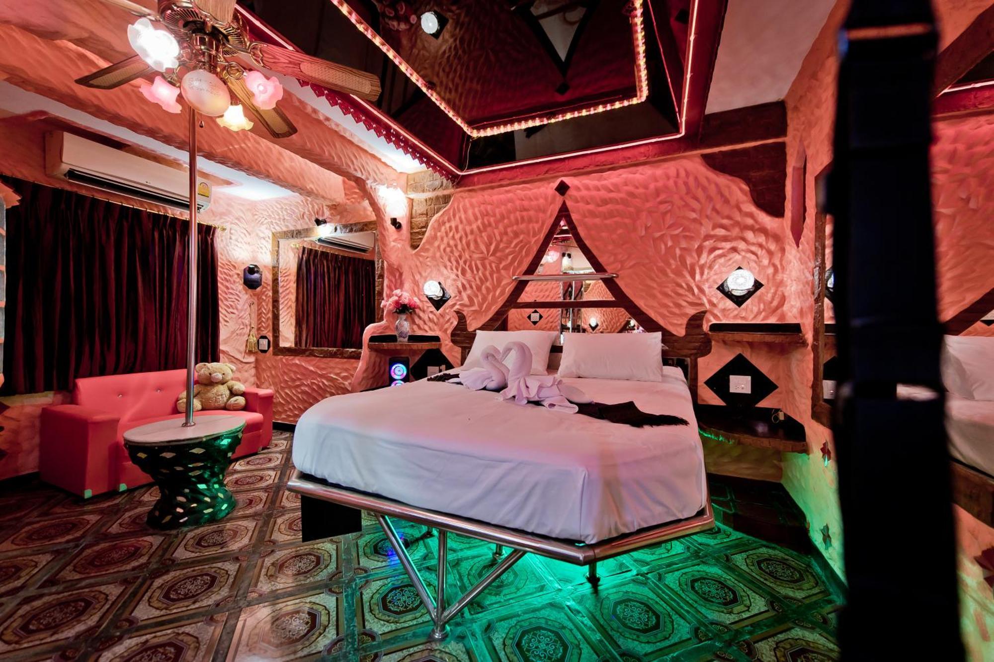 Penthouse Pattaya Hotel Eksteriør billede