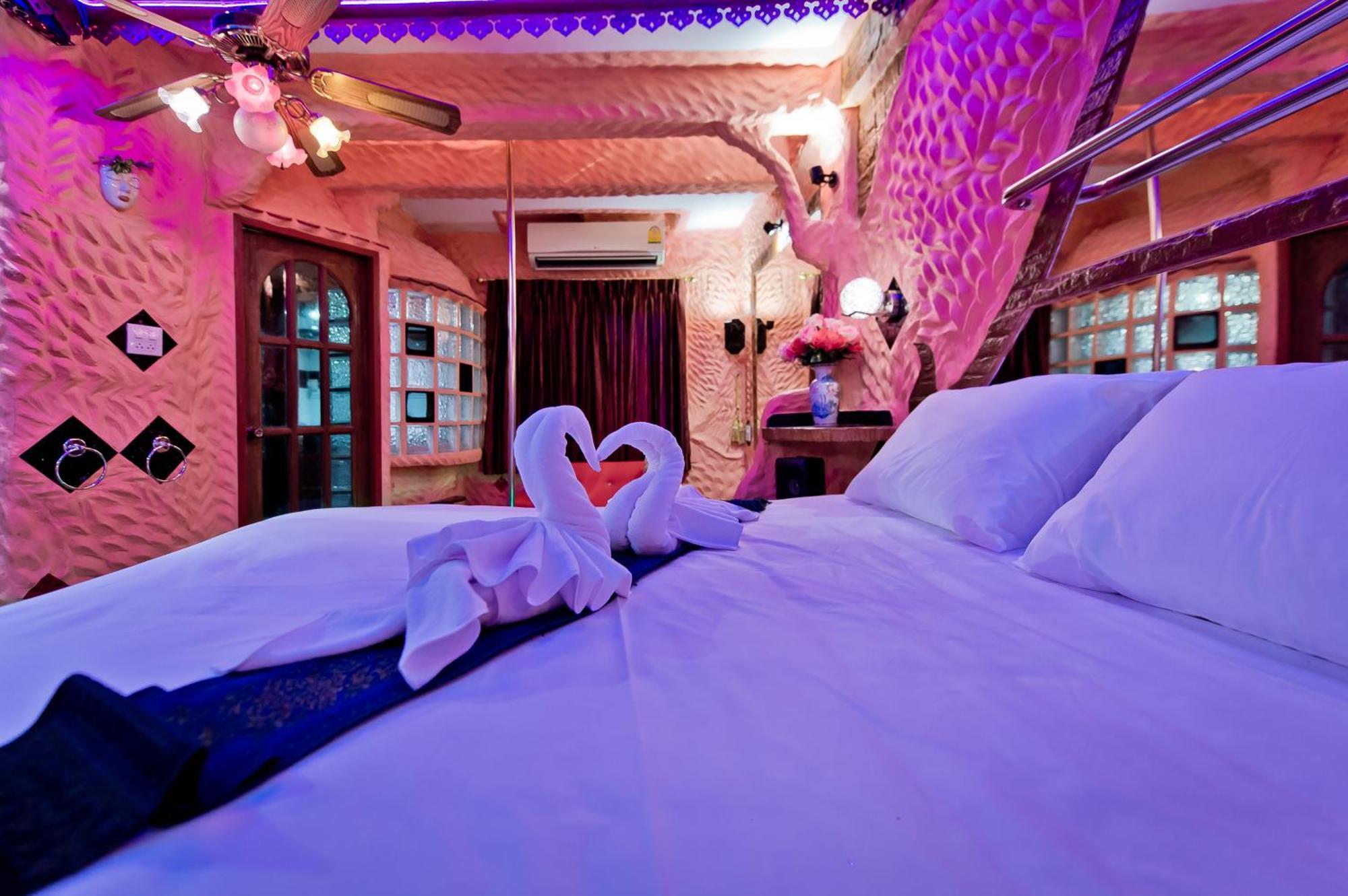 Penthouse Pattaya Hotel Eksteriør billede
