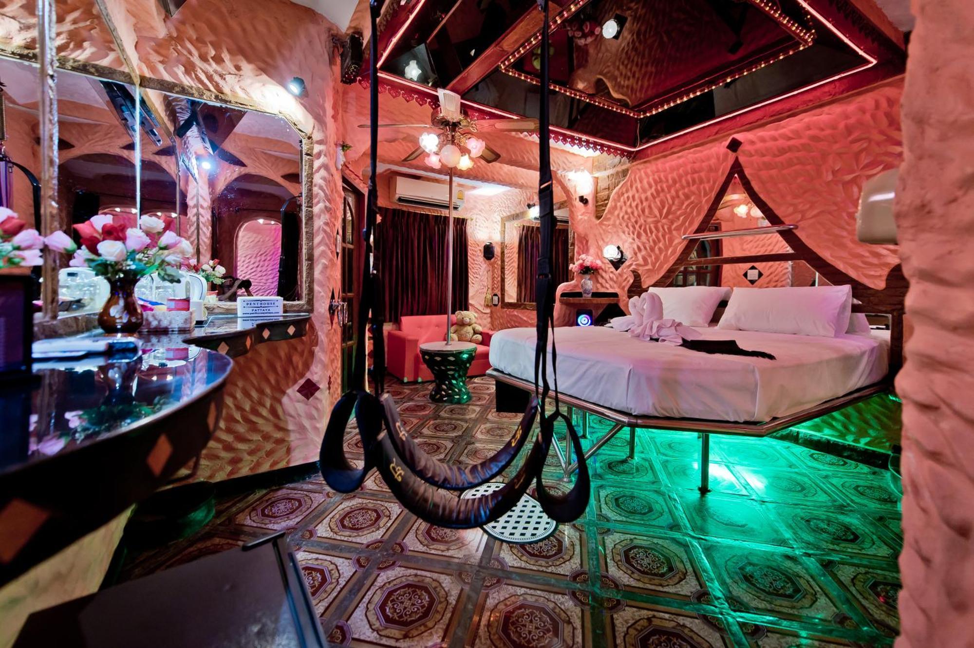 Penthouse Pattaya Hotel Eksteriør billede