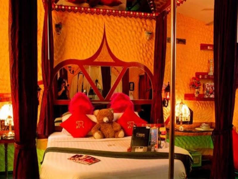 Penthouse Pattaya Hotel Eksteriør billede